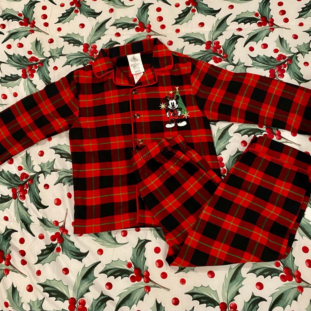 Pre loved Mickey Holiday Pjs